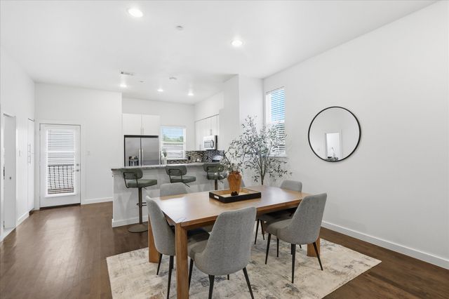 3200 Ross Avenue 28, Dallas, TX 75204