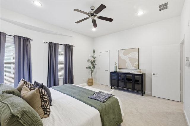3200 Ross Avenue 28, Dallas, TX 75204