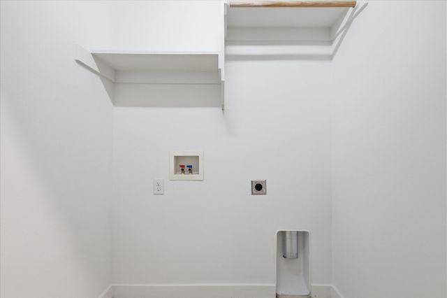 3200 Ross Avenue 28, Dallas, TX 75204