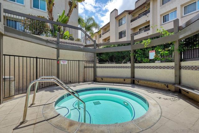 6747 Friars 127, San Diego, CA 92108