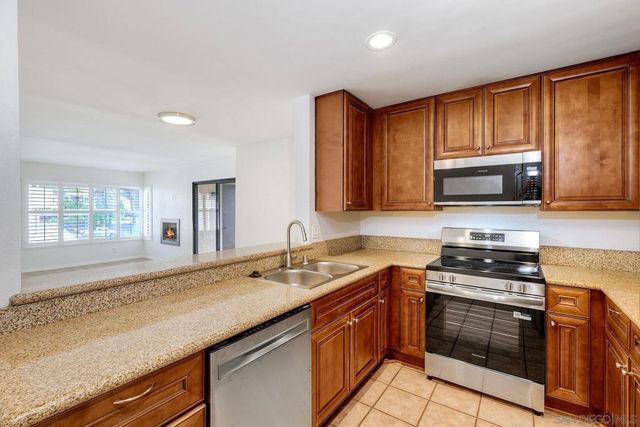 6747 Friars 127, San Diego, CA 92108