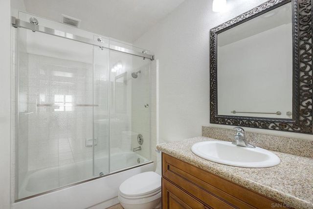 6747 Friars 127, San Diego, CA 92108