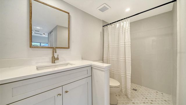 5039 KESTRAL PARK 67, Sarasota, FL 34231