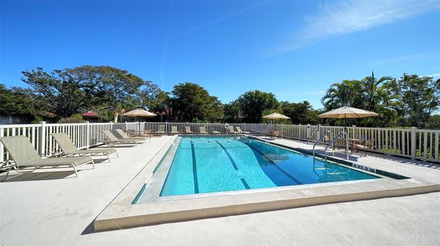 5039 KESTRAL PARK 67, Sarasota, FL 34231