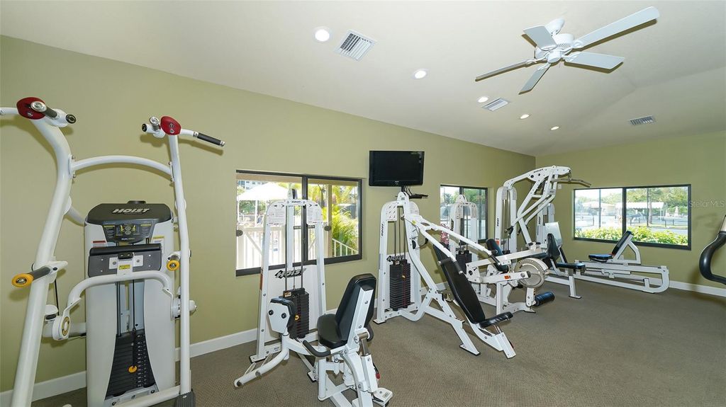 Image 54 of property listing at 5039 KESTRAL PARK 67, Sarasota, FL 34231