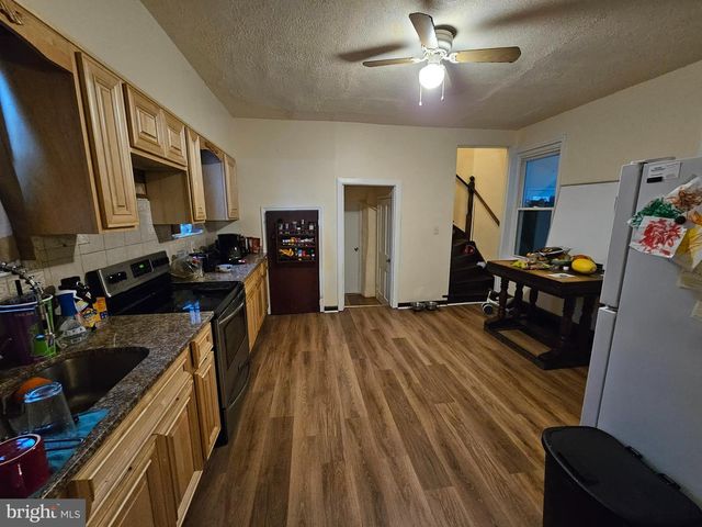 1533 E EMMAUS AVE, Allentown, PA 18103