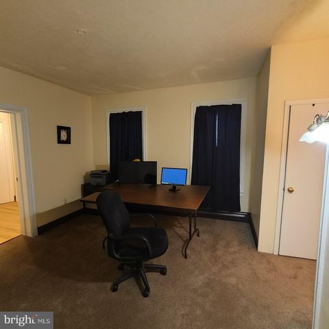 1533 E EMMAUS AVE, Allentown, PA 18103