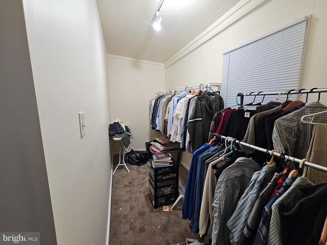 1533 E EMMAUS AVE, Allentown, PA 18103