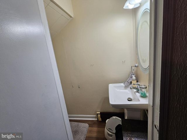 1533 E EMMAUS AVE, Allentown, PA 18103