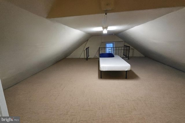 1533 E EMMAUS AVE, Allentown, PA 18103