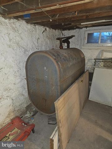 1533 E EMMAUS AVE, Allentown, PA 18103