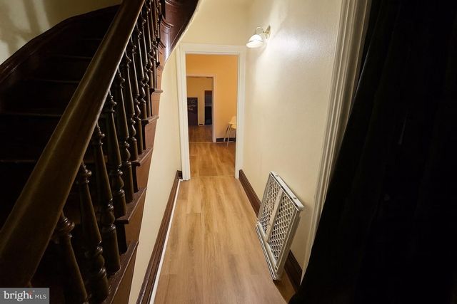 1533 E EMMAUS AVE, Allentown, PA 18103