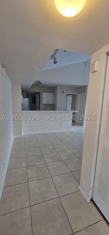 2600 S University Dr 325, Davie, FL 33328
