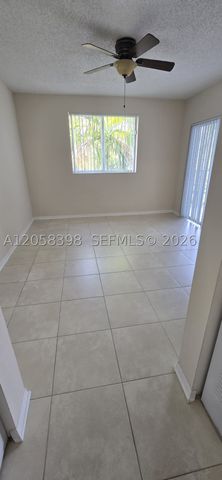 2600 S University Dr 325, Davie, FL 33328