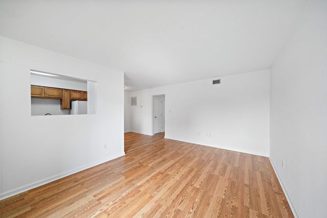 100 Market St Street 38, Galveston, TX 77550