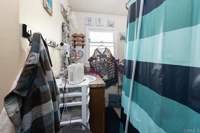 541 Rudd Road, Vista, CA 92084