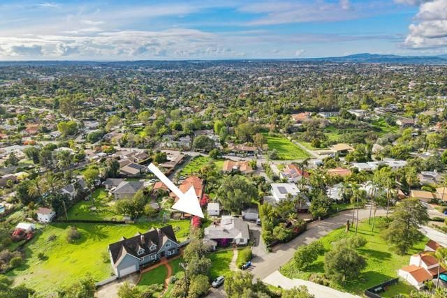 541 Rudd Road, Vista, CA 92084