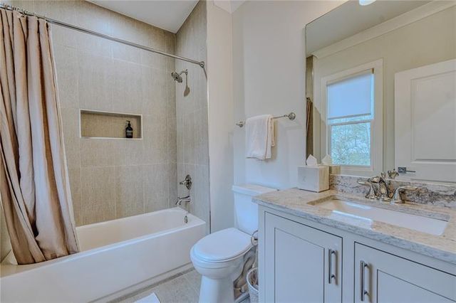 2975 Osborne Road NE, Brookhaven, GA 30319
