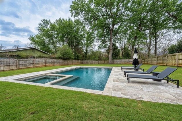 2975 Osborne Road NE, Brookhaven, GA 30319