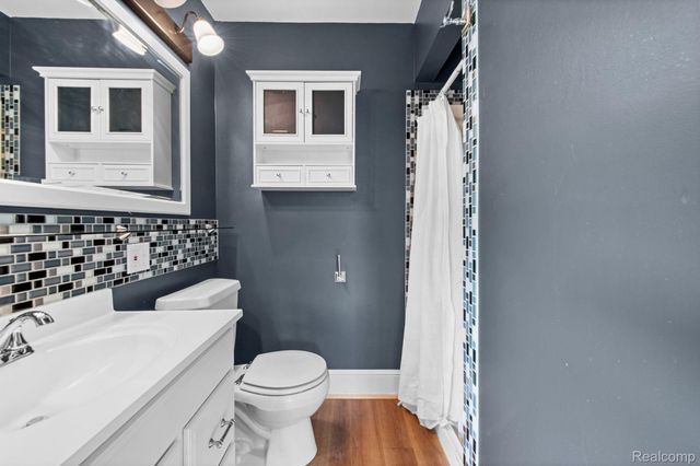 14188 Ramblewood Street, Livonia, MI 48154