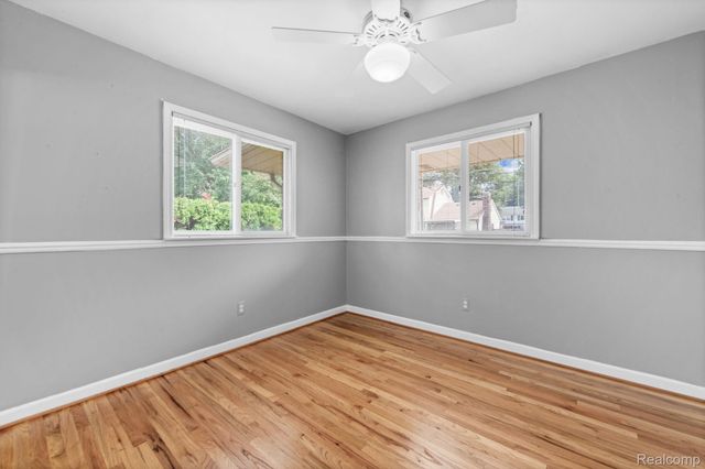 14188 Ramblewood Street, Livonia, MI 48154