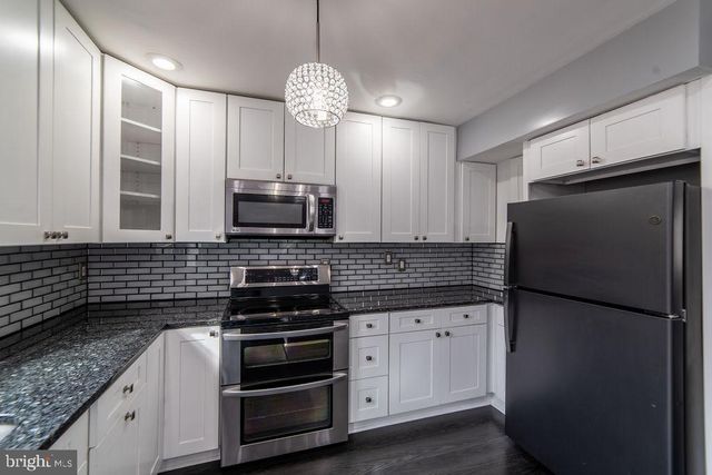 5919 APPLEGARTH PL, Capitol Heights, MD 20743