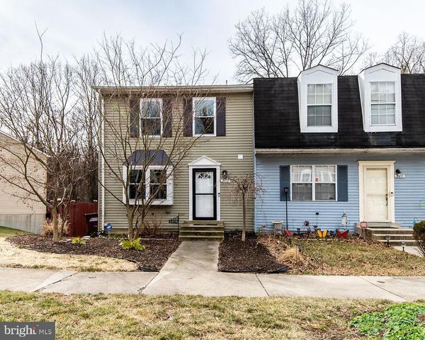5919 APPLEGARTH PL, Capitol Heights, MD 20743