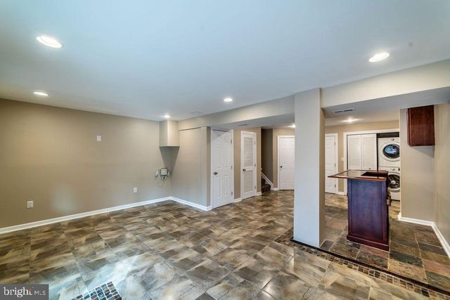 5919 APPLEGARTH PL, Capitol Heights, MD 20743