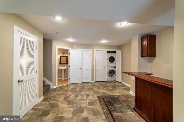 5919 APPLEGARTH PL, Capitol Heights, MD 20743