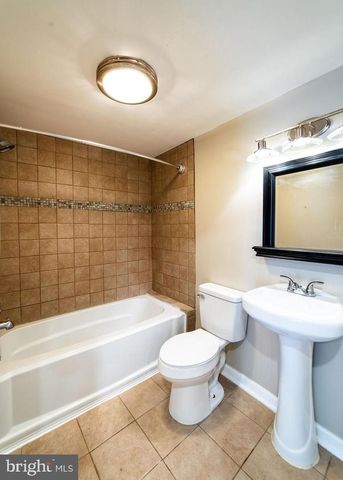 5919 APPLEGARTH PL, Capitol Heights, MD 20743