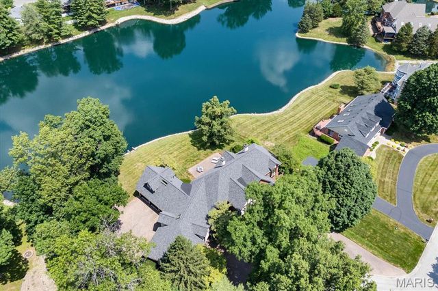 141 Hickory Lake, Belleville, IL 62223