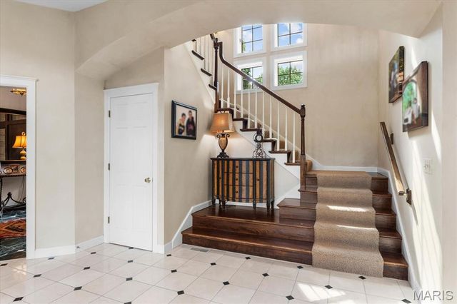 141 Hickory Lake, Belleville, IL 62223