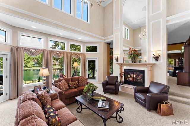 141 Hickory Lake, Belleville, IL 62223