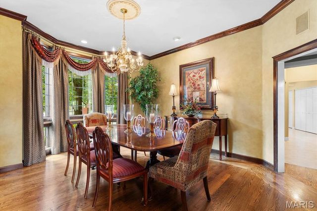 141 Hickory Lake, Belleville, IL 62223