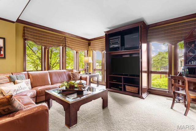 141 Hickory Lake, Belleville, IL 62223