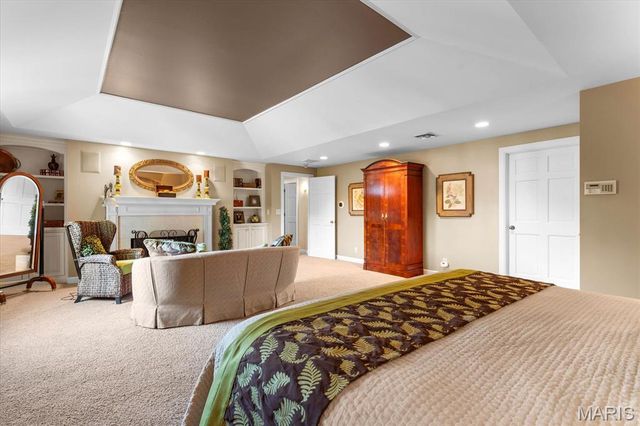 141 Hickory Lake, Belleville, IL 62223