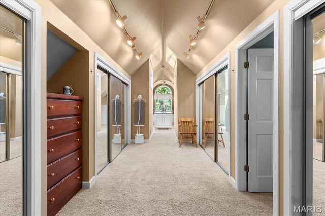 141 Hickory Lake, Belleville, IL 62223