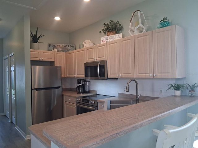 216 BERRY STREET, Punta Gorda, FL 33950