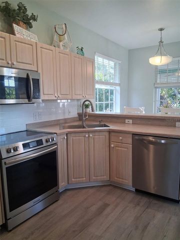 216 BERRY STREET, Punta Gorda, FL 33950