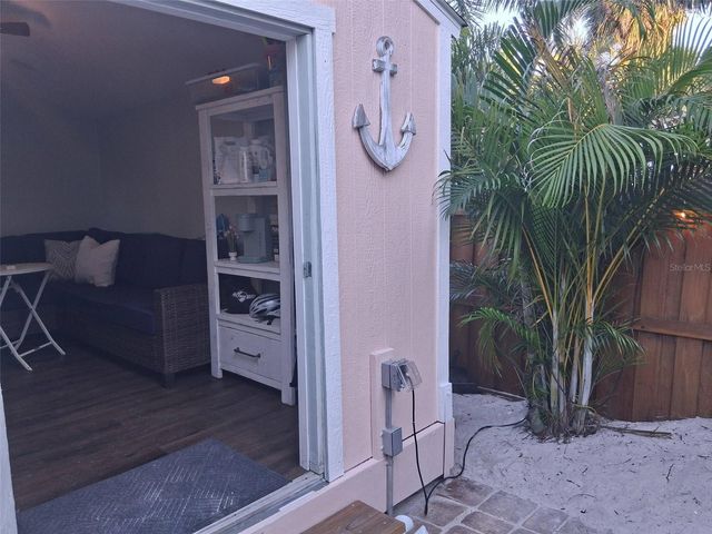 216 BERRY STREET, Punta Gorda, FL 33950