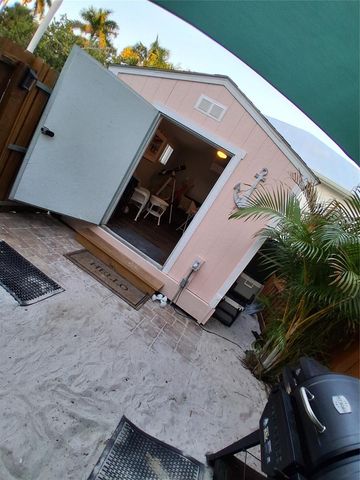216 BERRY STREET, Punta Gorda, FL 33950