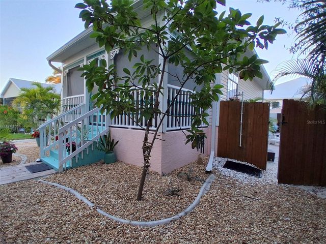 216 BERRY STREET, Punta Gorda, FL 33950