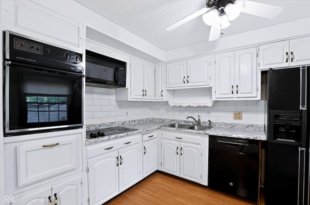 1649 W 76th Place, Indianapolis, IN 46260