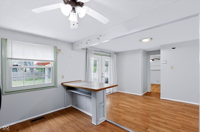1649 W 76th Place, Indianapolis, IN 46260