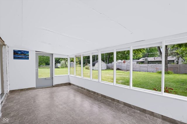 1649 W 76th Place, Indianapolis, IN 46260