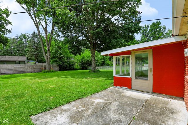 1649 W 76th Place, Indianapolis, IN 46260