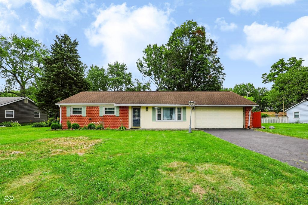 1649 W 76th Place, Indianapolis, IN 46260