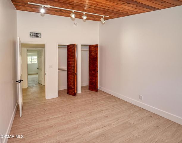 1202 Sheffield Place, Thousand Oaks, CA 91360