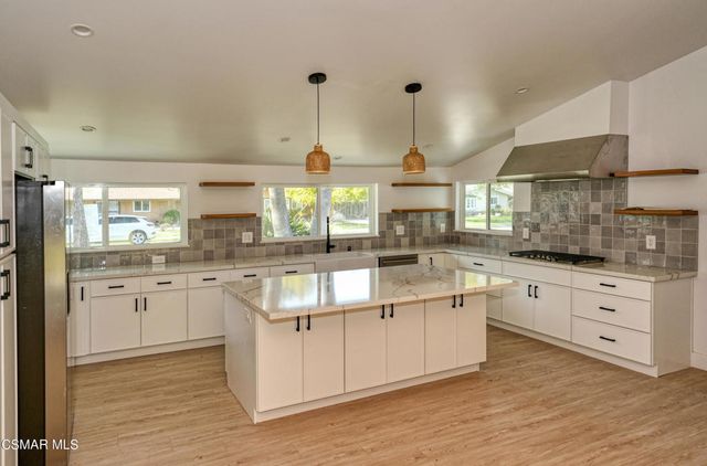 1202 Sheffield Place, Thousand Oaks, CA 91360