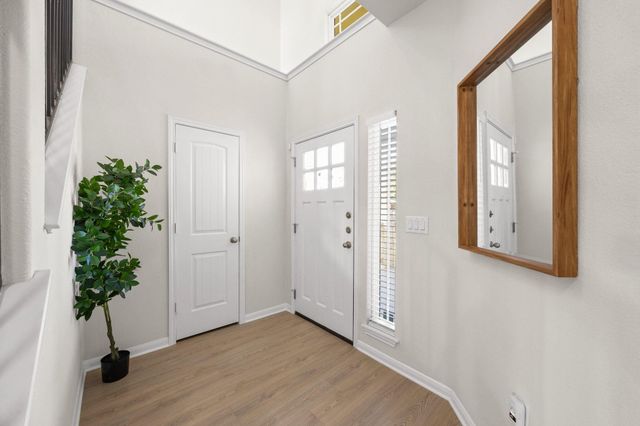 660 Tumlinson Fort WAY, Round Rock, TX 78664